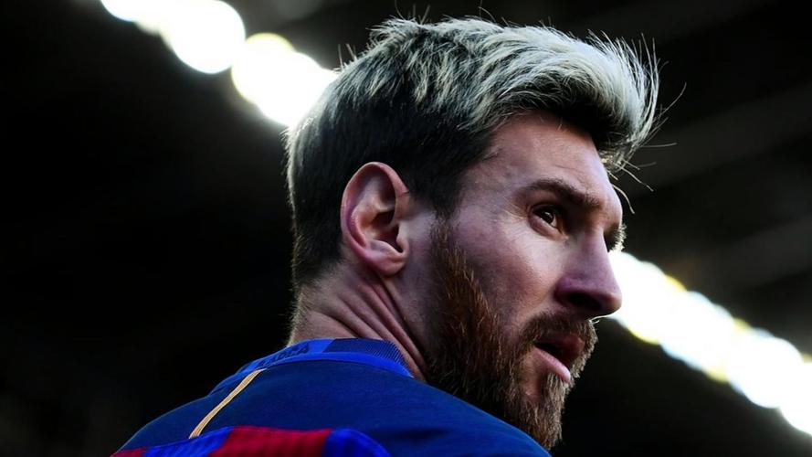 满分发挥收官！梅西晒庆祝进球照片：常规赛结束，季后赛见！