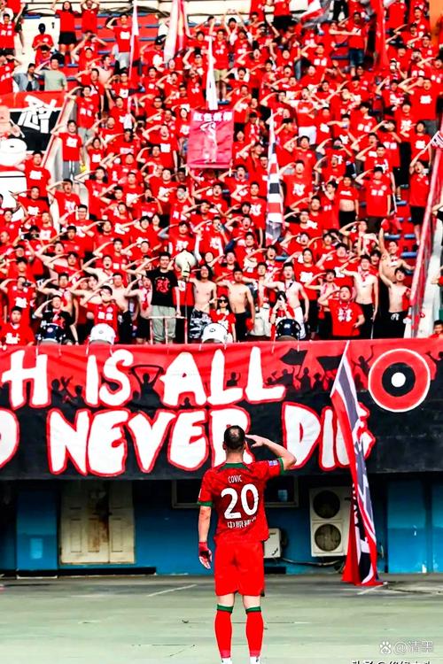 萨乌尔：想追随费利佩成为一名教练，与球迷的联系比冠军重要