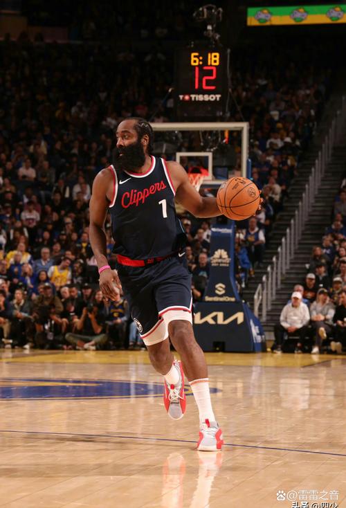 状态火爆！波蒂斯上半场13分钟就砍下20分 投篮11中8&三分5中4