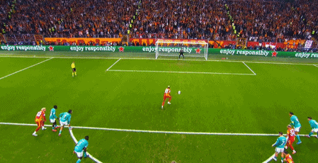 凉凉...科纳特失误送单刀，佩皮中柱德里欧补射破门，红军1-3落后