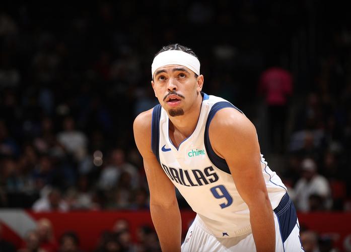 基德谈控卫轮换：重点考察内姆哈德和布威 努力建立阵容连贯性