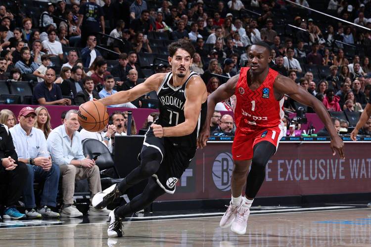 详细阅读:明天篮网战黄蜂 小迈克尔·波特&克洛尼大概率出战 曼恩出战成疑 明天篮网战黄蜂 小迈克尔·波特&克洛尼大概率出战 曼恩出战成疑